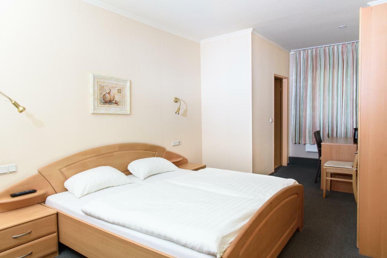 Garni Hotel Viktoria Sohren Exterior foto